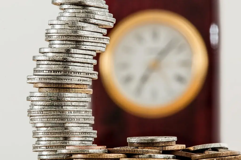 Pengaruh Suku Bunga Terhadap Keputusan Investasi